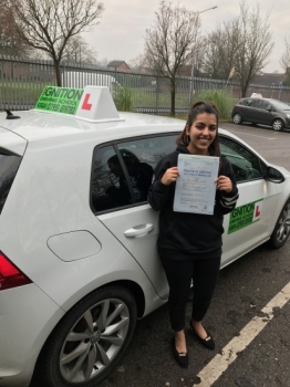 Congratulations to Nafessa on passing her driving test at bolton test centre 1st Attempt - great drive well done<br />
Wishing you all the best with you studies & wishing you many miles of safe driving